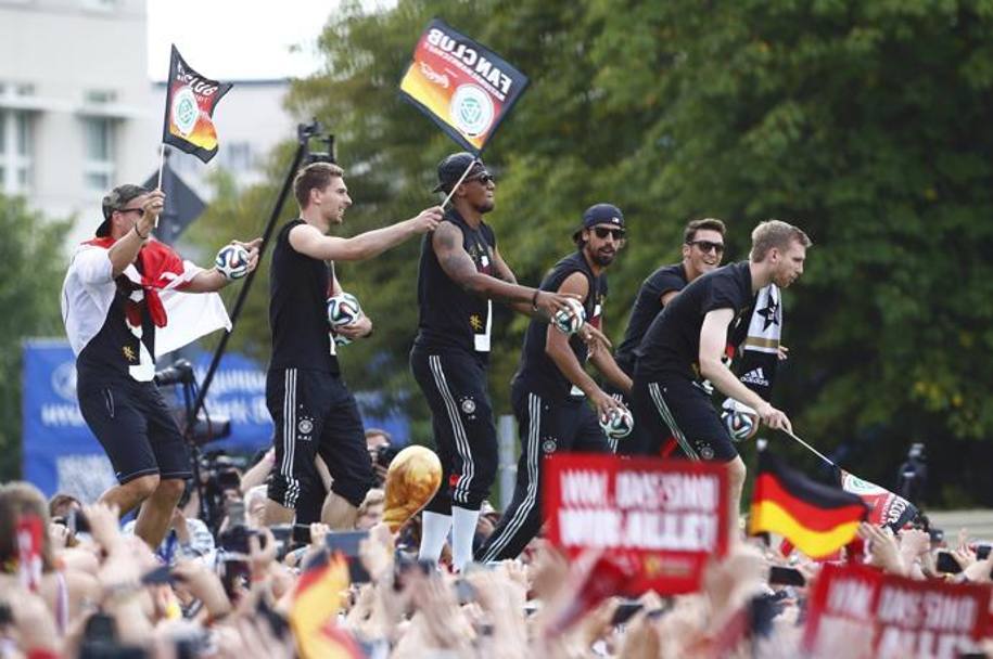 Andre Schuerrle, Miroslav Klose, Roman Weidenfeller, Benedikt Hoewedes e Schweinsteiger. Reuters